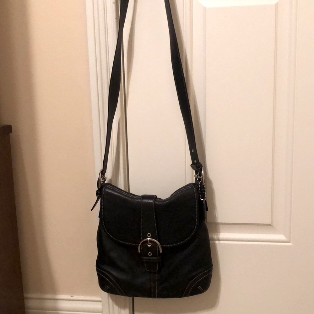 Coach black leather messenger crossbody shoulder bag